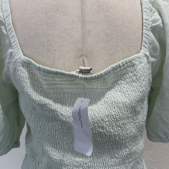 American Eagle NWT Top Size Large Women's Mint Green Smocked Short Sleeve Blouse - Picture 7 of 8